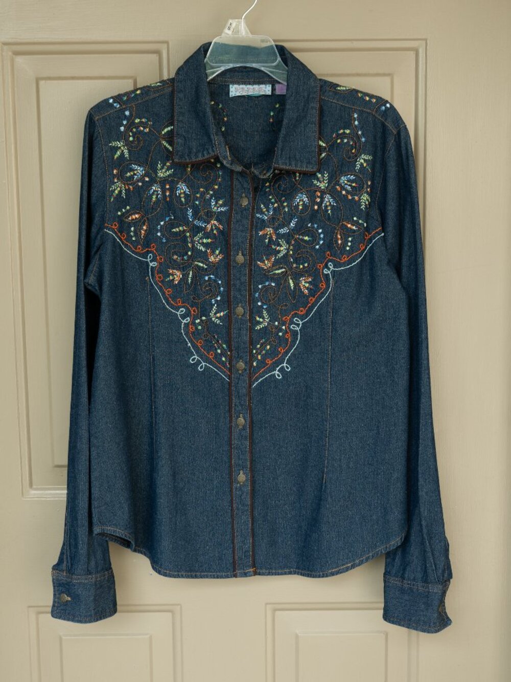 Embroidered Denim Shirt Western Cowgirl Cowpoke Pink Cattlelac Cotton Rodeo Top